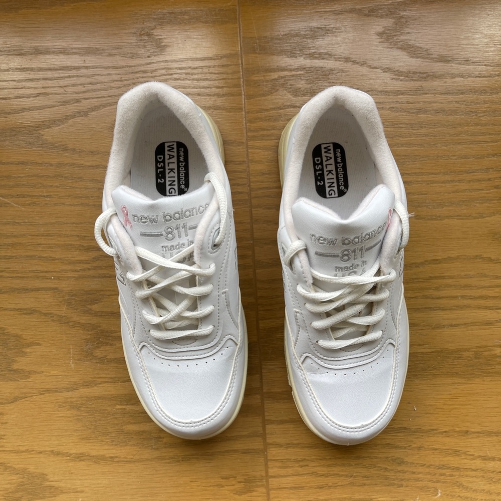 Womens New balance walking shoes